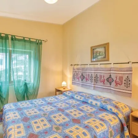 בית נופש Camilla E Gabriele קאלה גונונה